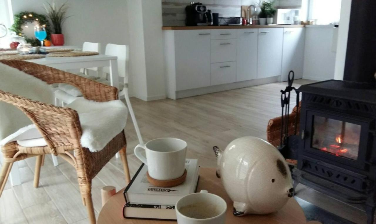 Marina Sasino - Komfortowe Domy Z Sauna I Kominkami Bagian luar foto