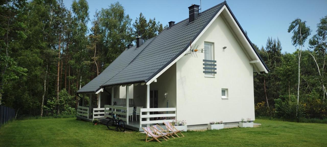 Marina Sasino - Komfortowe Domy Z Sauna I Kominkami Bagian luar foto