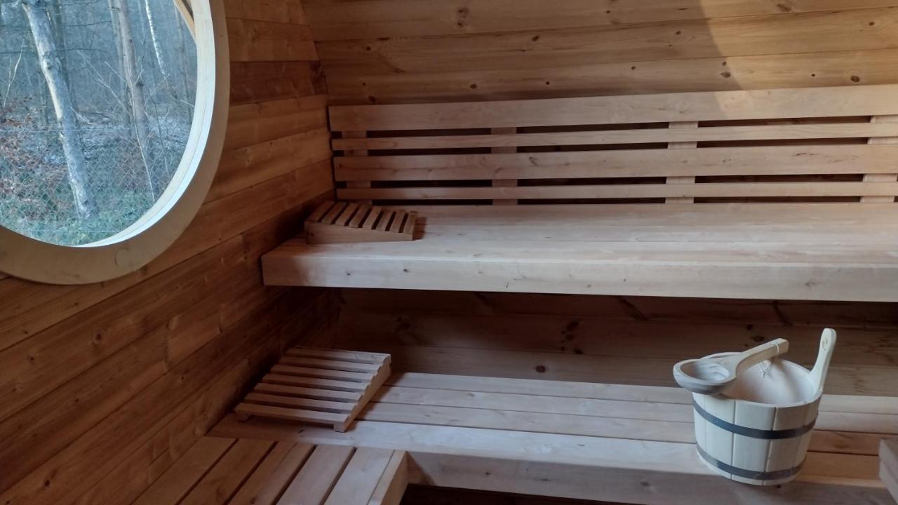 Marina Sasino - Komfortowe Domy Z Sauna I Kominkami Bagian luar foto