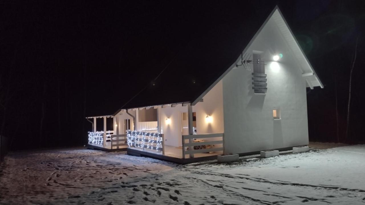 Marina Sasino - Komfortowe Domy Z Sauna I Kominkami Bagian luar foto